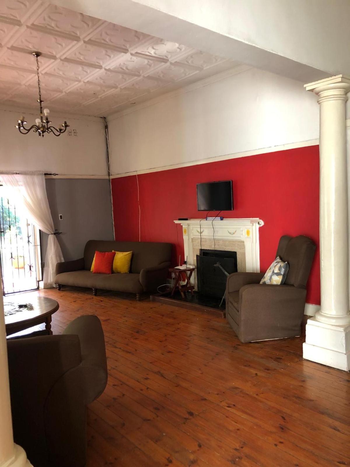 Choice Backpackers Lodge بولاوايو المظهر الخارجي الصورة